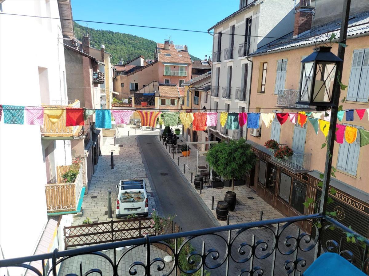 L'Escale Centre Historique De Gap Meuble De Tourisme Classe 3 Etoiles Zewnętrze zdjęcie