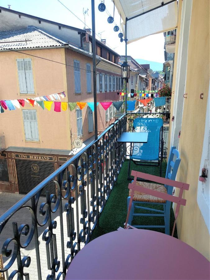 L'Escale Centre Historique De Gap Meuble De Tourisme Classe 3 Etoiles Zewnętrze zdjęcie